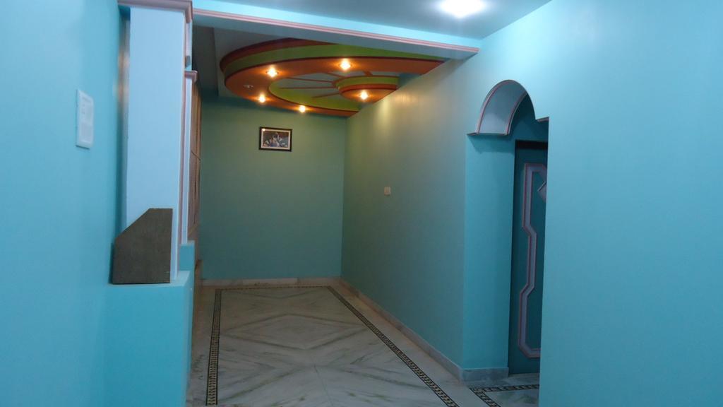 Krishna Paying Guest House Varanasi Exterior foto