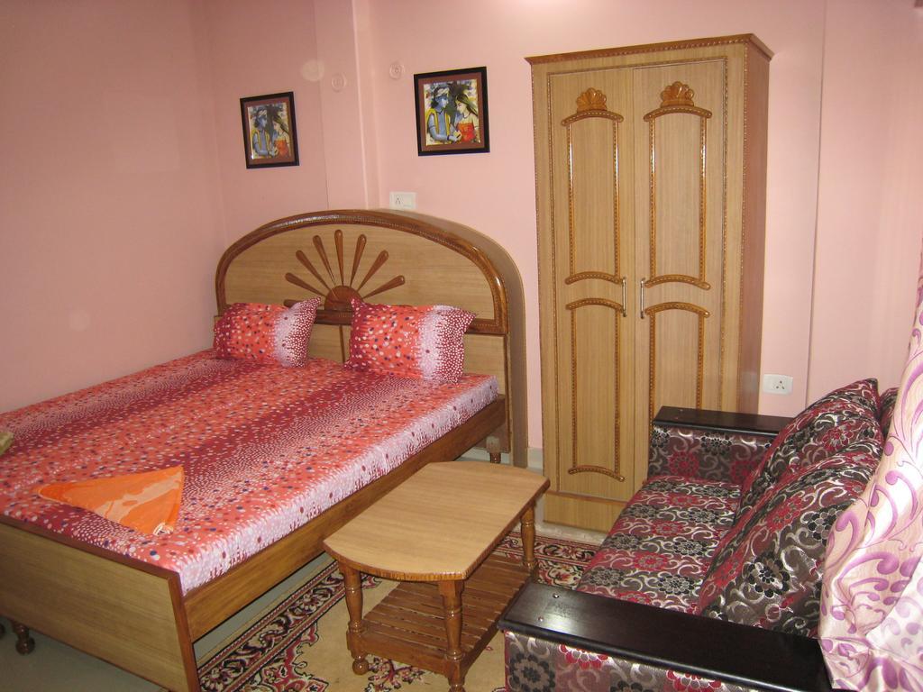 Krishna Paying Guest House Varanasi Zimmer foto