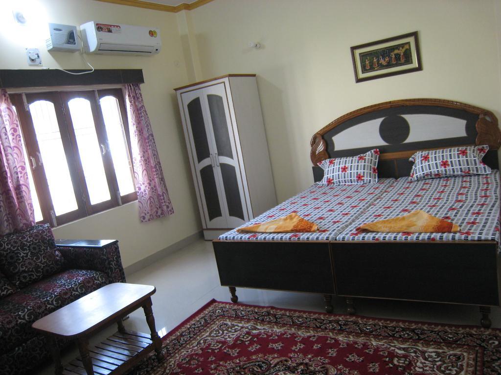 Krishna Paying Guest House Varanasi Zimmer foto